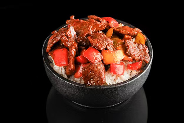 TERNERA ESPECIAL CON ARROZ